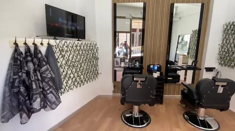 BARBER SHOP
