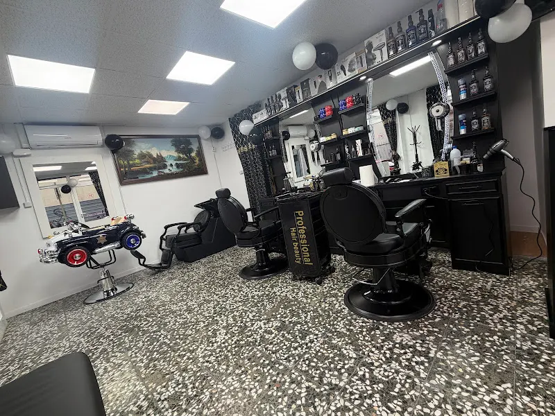 Almeda Barber - L'Hospitalet de Llobregat