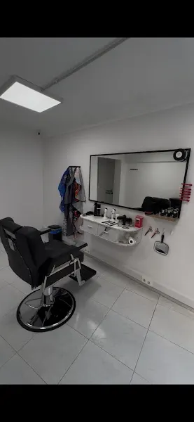 Barber Shop Áwarez - L'Hospitalet de Llobregat