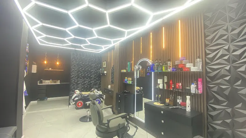 Barber shop bou - Peluquería en Ceuta - foto 2