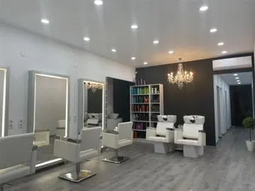 TITO BARBER SHOP TITO PELUQUERÍA UNISEX - L'Hospitalet de Llobregat