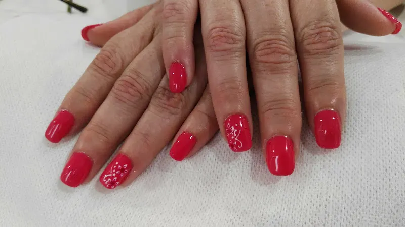 Peluqueria,Estética y Tatuajes tu stilo - Torrent