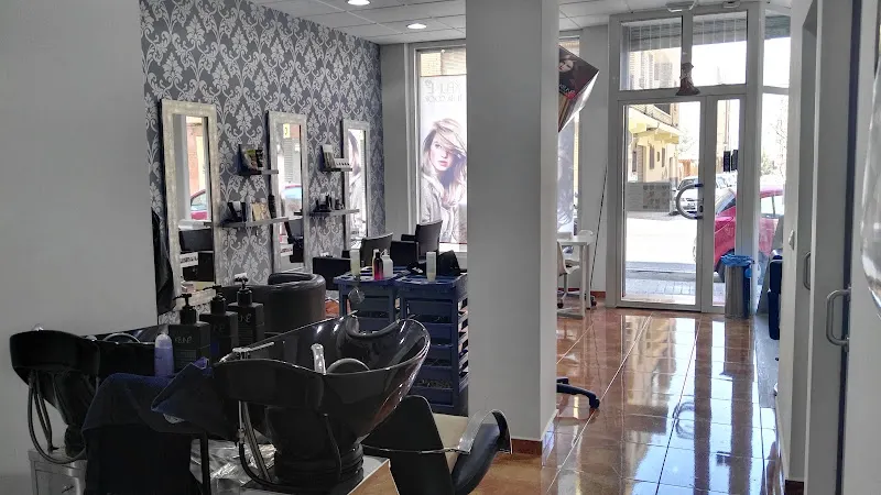 Peluqueria,Estética y Tatuajes tu stilo - Peluquería en Torrent - foto 2