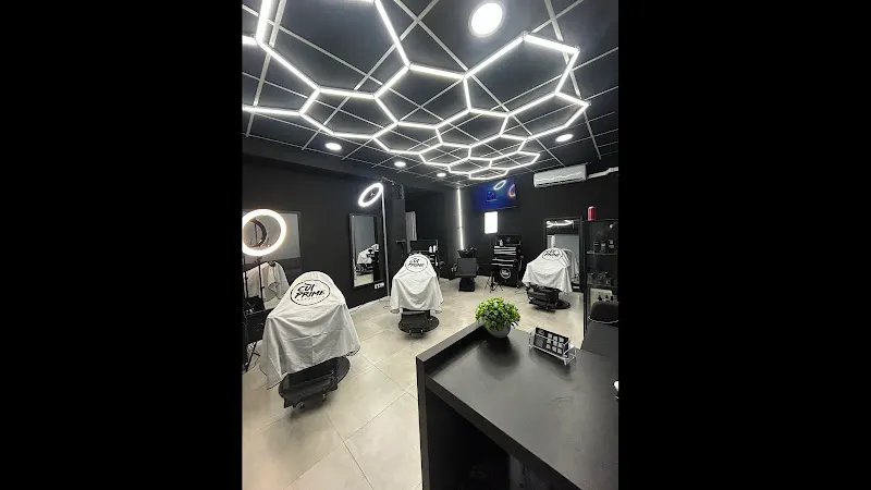 CutPrimeStudio - Peluquería en Torrent - foto 2