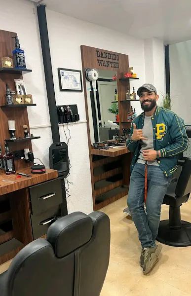 BARBERO KHALID - Barbería en Rubí - foto 2
