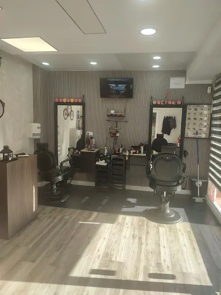 Pelqiuria - Barbería en Rubí - foto 2