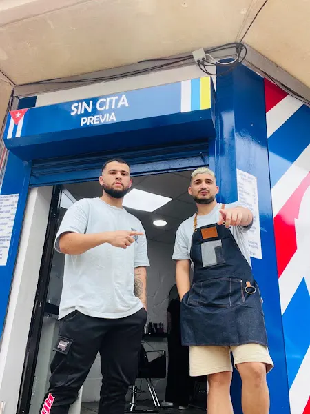 OMP peluquería barber shop - Peluquería en Agüimes - foto 2