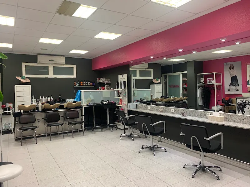 Peluquería Rulos - Peluquería en Benidorm - foto 2
