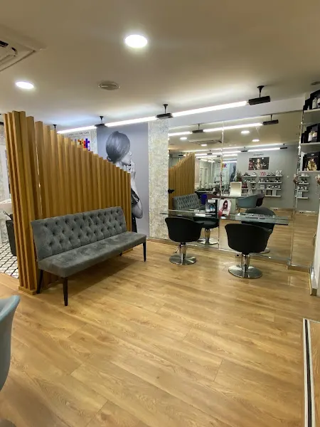 Peluqueria Aura - Boadilla del Monte