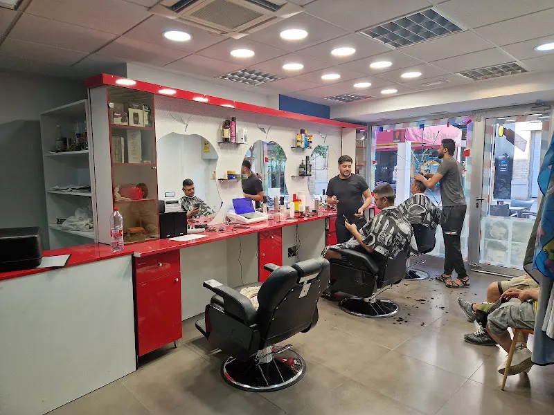 La Famosa PELUQUERÍA - Paterna