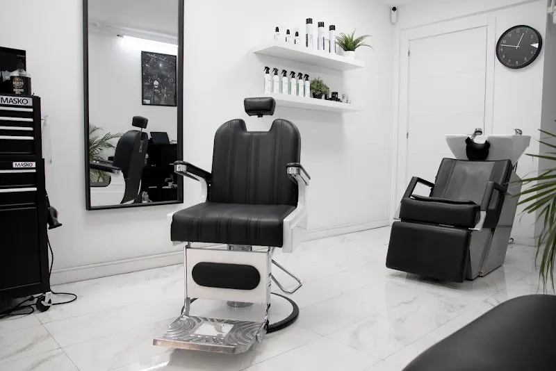 RENO'S STUDIO | Hair & Beauty salon for MEN - L'Hospitalet de Llobregat