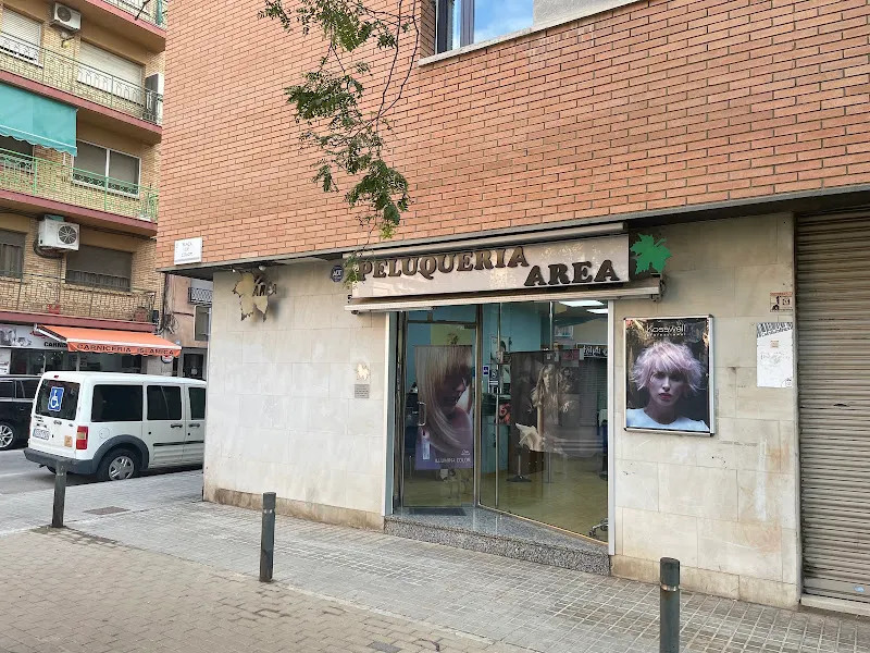 Peluquería y estética Area