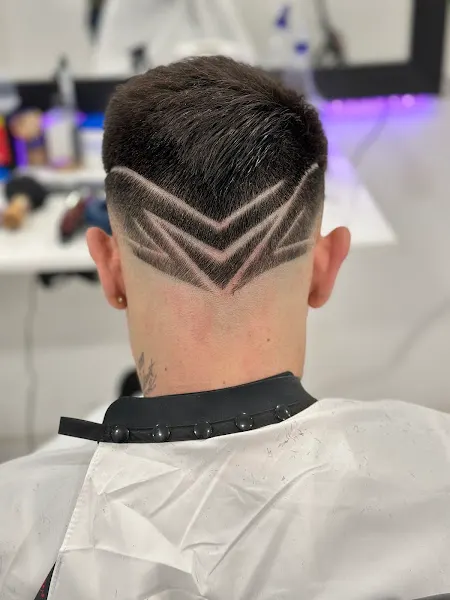 MAJOR LEAGUE BARBER