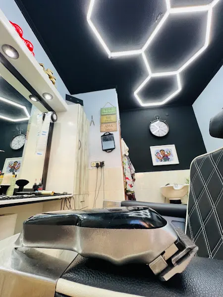 Barbería estilos - Peluquería en Vilanova i la Geltrú - foto 2