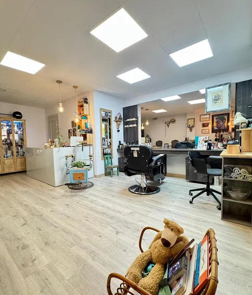 Barberia ca la Rifà - Barbería en Vilanova i la Geltrú - foto 2