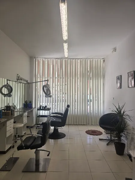 Mi Tijera y Tu Bigote - Peluquería en Irún - foto 2