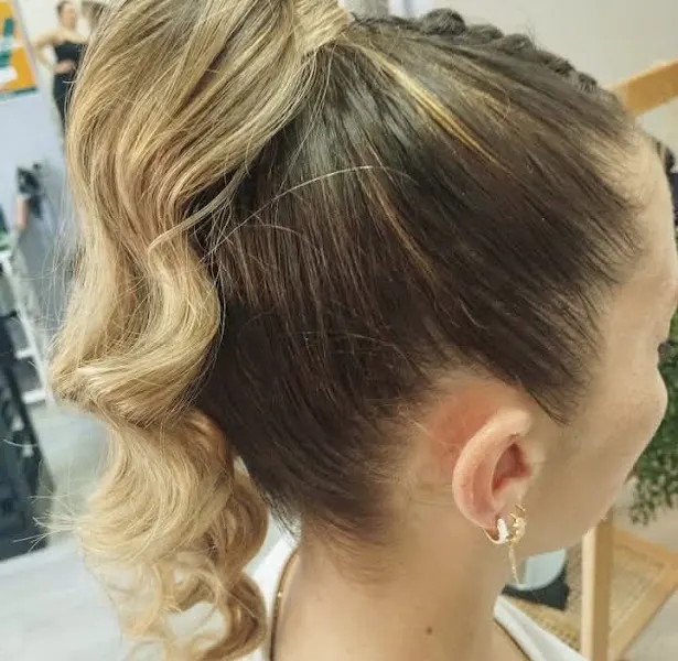 Alma' s Peluquería y Academia - Peluquería en Motril - foto 2