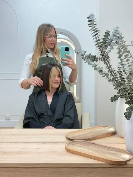Amanda Márquez Hair designer - Peluquería en Mérida - foto 2