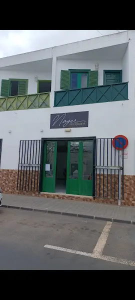 Nayer peluqueros - San Bartolomé