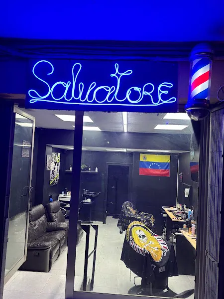Salvatore Peluquería Barbería