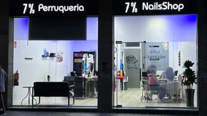 7 ％peluquería nails