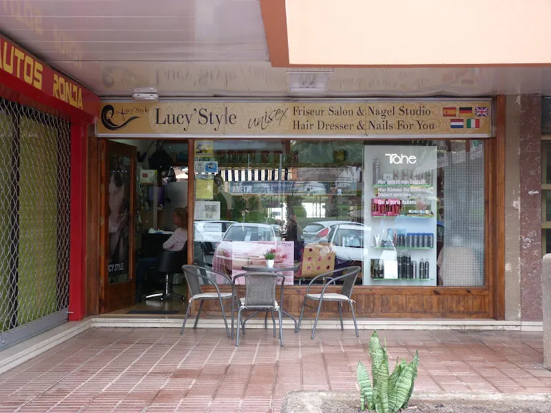 Lucy Style Hair & Beauty Salon - Peluquería - Santa Lucia de Tirajana
