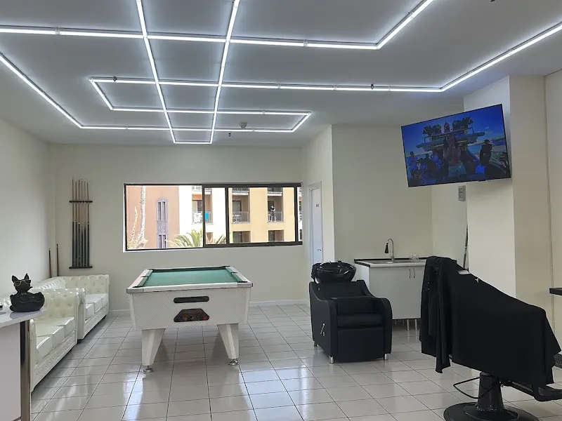 Barbooz Barber Club - Santa Lucia de Tirajana