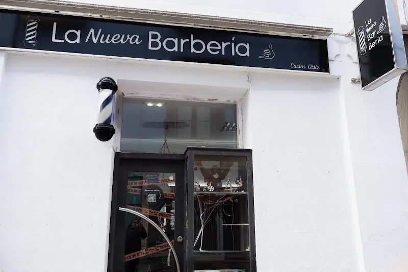 La Nueva Barberia - Barbería en Huesca - foto 2
