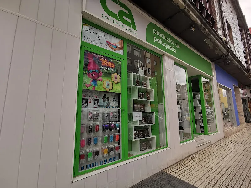 Comercial Álvarez - Peluquería en Torrelavega - foto 2