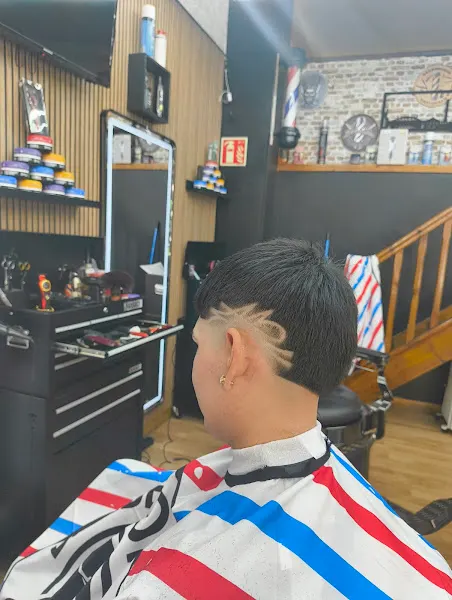 Barber Djou