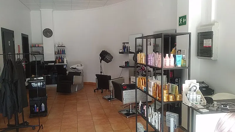 Sensenucs Estilistes Unisex - Vila-real