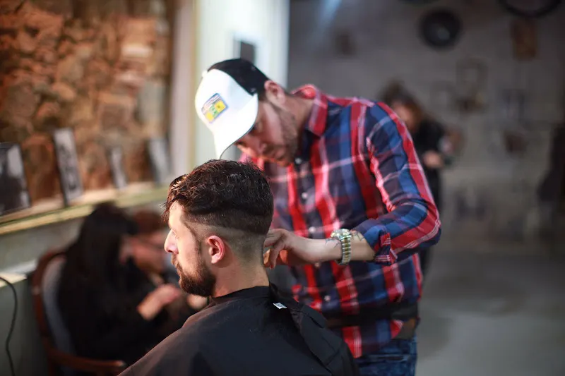 Oscar Murga BarberShop - Utrera