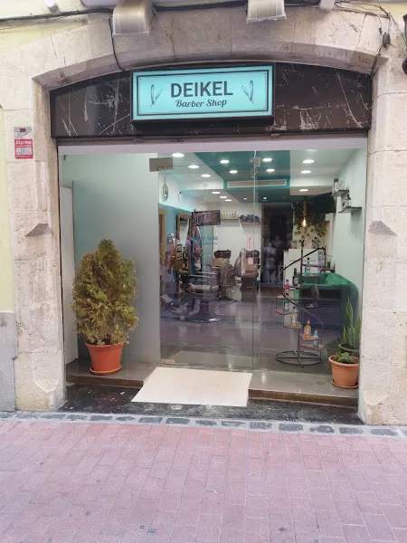 Deikel barbershop - Barbería en Figueres - foto 2
