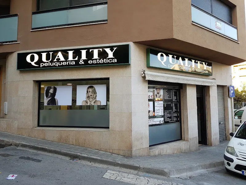 MONICA PERRUQUERIA - Peluquería en Blanes - foto 2