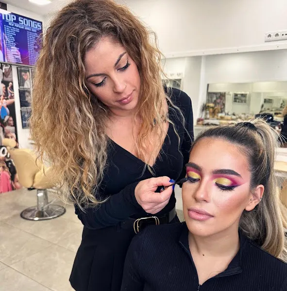 Jessoul Hair & Makeup Artist Ibiza - Peluquería en Cádiz - foto 2