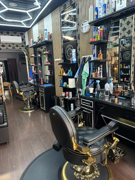 Peluquería y barbería Ramdani - Peluquería en Villena - foto 2