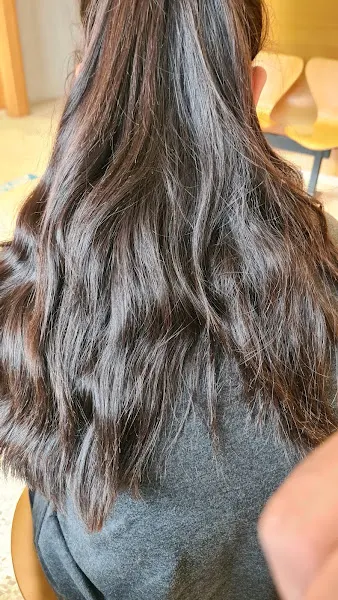 Perruqueria Clara Unisex - Peluquería en Olot - foto 2