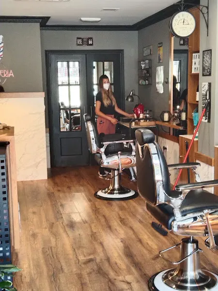 LA BARBERIA DE MARTA - Torrelavega