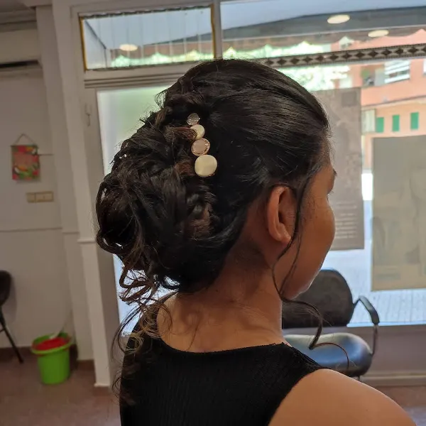 Peluquería lola - Peluquería en Aldaia - foto 2