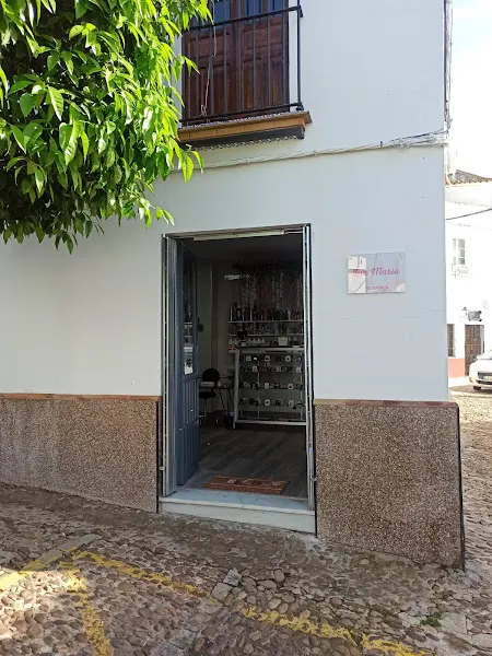 LUZ MARÍA. Peluquería - Peluquería en Carmona - foto 2