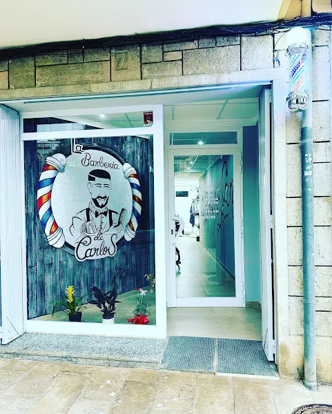La Barbería de Carlos - Barbería en Vinaròs - foto 2