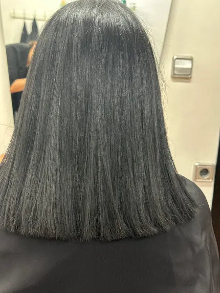 Peluquería y estética Lorena Cruz