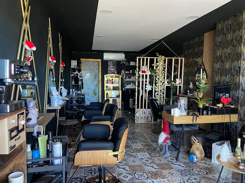 Peluquería Salón Beauty - Almuñécar