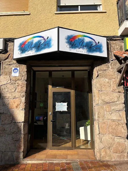 Salón de uñas De Los Ríos - Salón de manicura y pedicura en Colmenar Viejo - foto 2