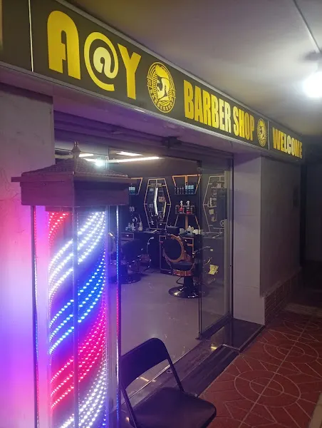 Barber shop A@Y - Peluquería en Salou - foto 2