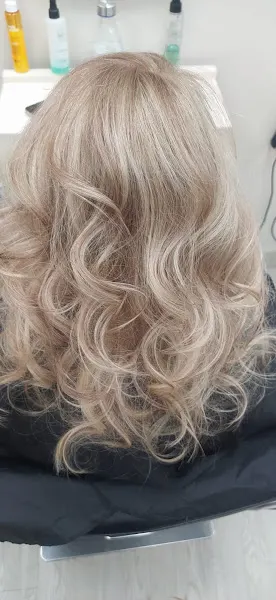 Glow Hair & Beauty - Adeje