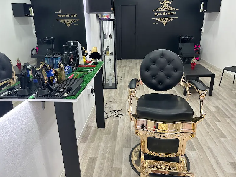 Reyes The Barber