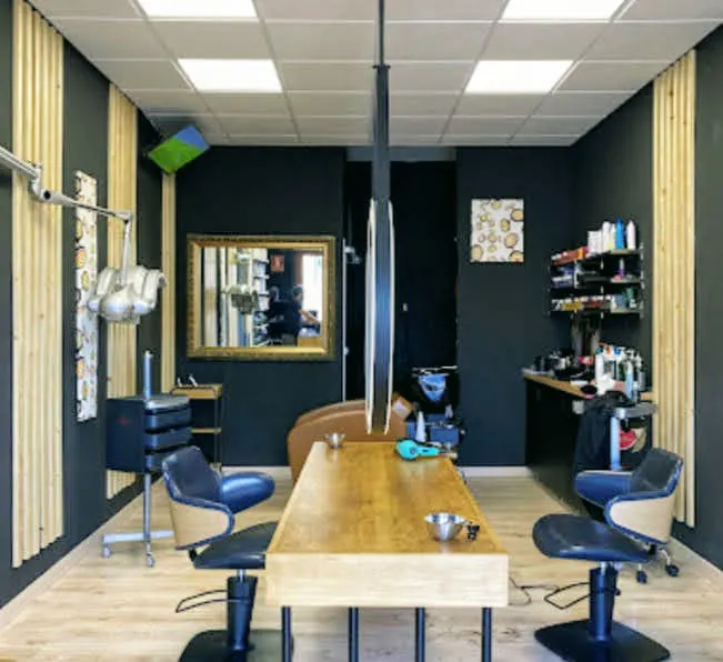 Rowell Peluqueros | Hairdresser - Peluquería en Arrecife - foto 2