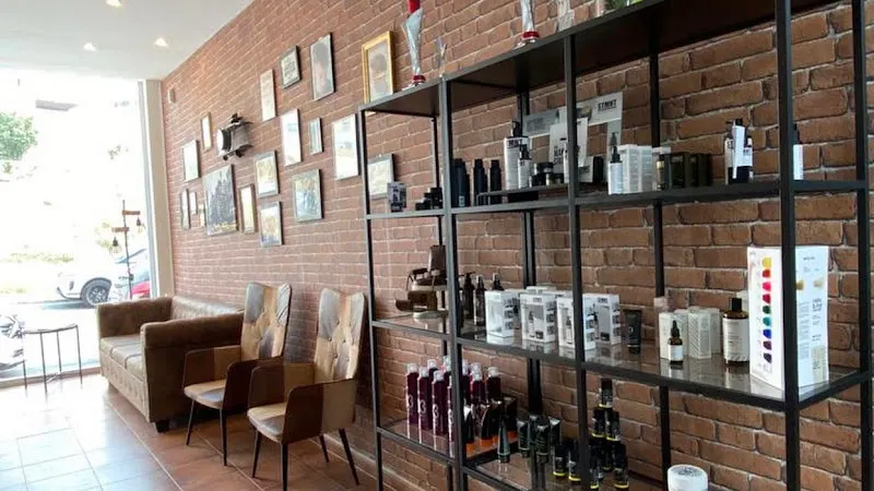 HAROLD STUDIO BARBERIA - Huercal de Almeria