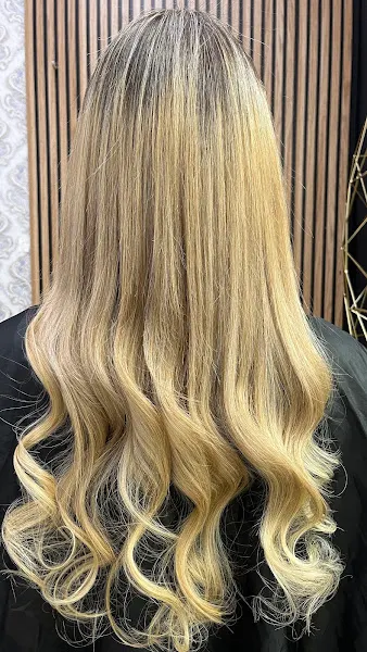 New Look - Peluquero especialista en extensiones en Figueres - foto 2